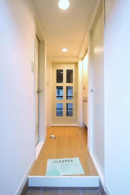 プラザ常盤台1階 玄関