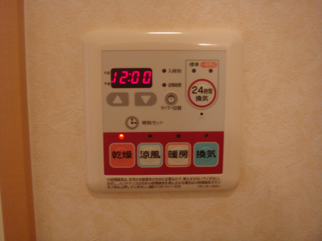 Ｍｏｎｏｔｏｎｅ　Ｌｉｆｅ００８102号室 浴室乾燥機