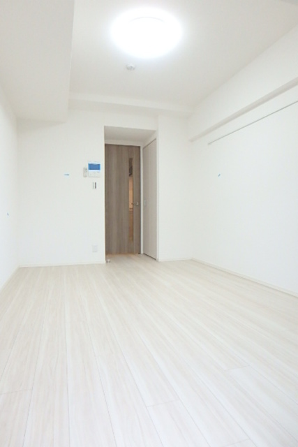 ガーラ横濱関内グランドステージ10階 洋室