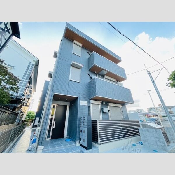 エクセリア湘南302号室 建物外観