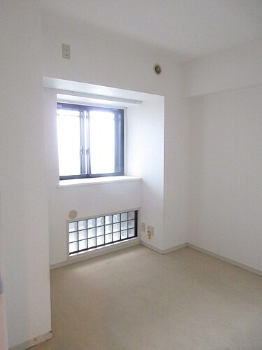 ライオンズプラザ梅島8階 洋室約4.6畳