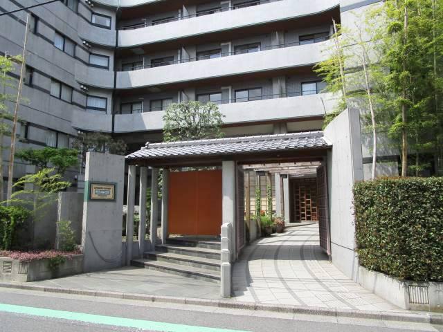 ガーデンコート碌山5階 エントランス