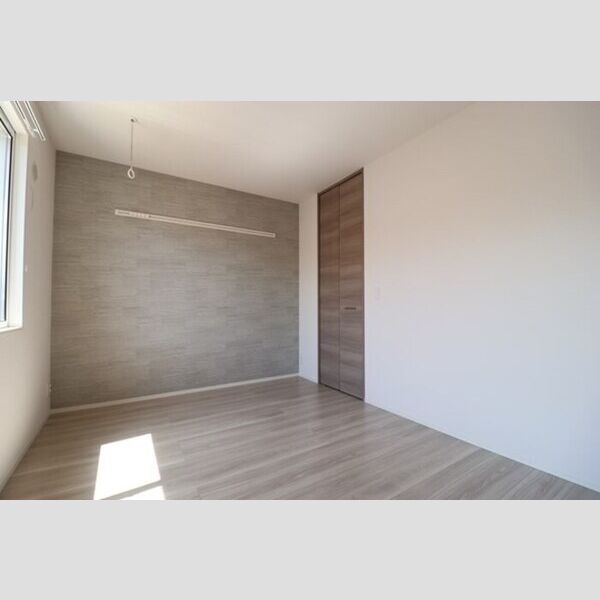 フルーレ101号室 洋室　6帖