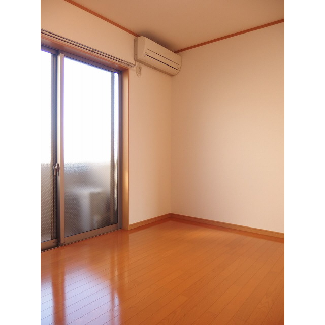 アムール germer 内観