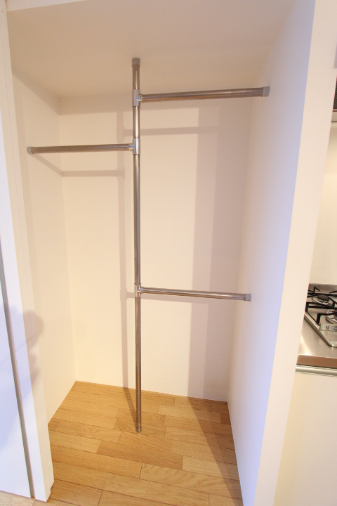 プライムアーバン麻布十番Ⅱ302号室 収納