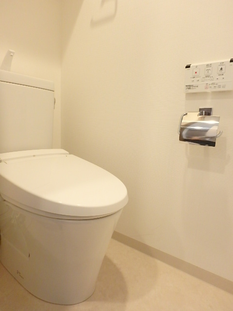 ガーラ・ヒルズ氷川台2階 温水洗浄便座