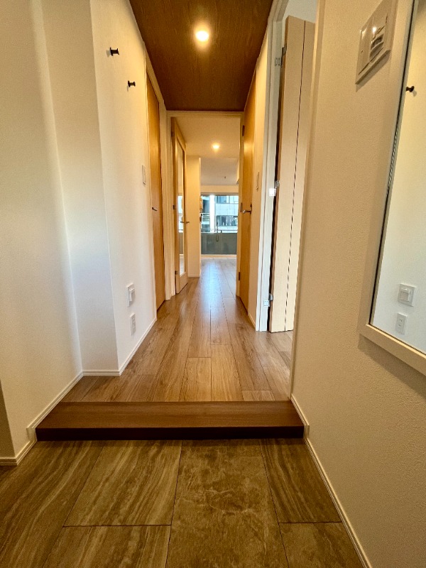 レジディア水道橋10階 玄関