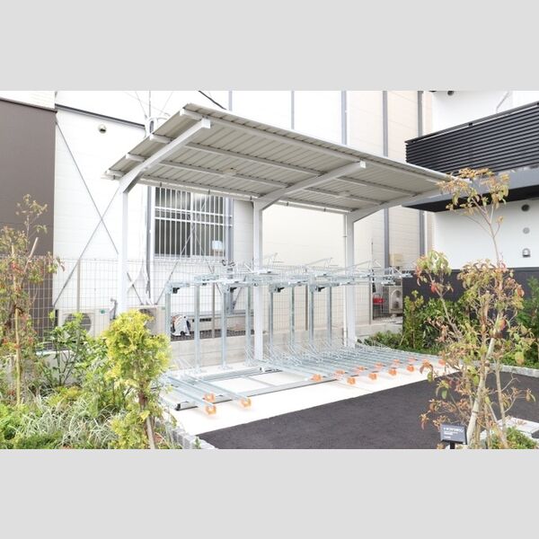 メゾンボヌール 駐輪場