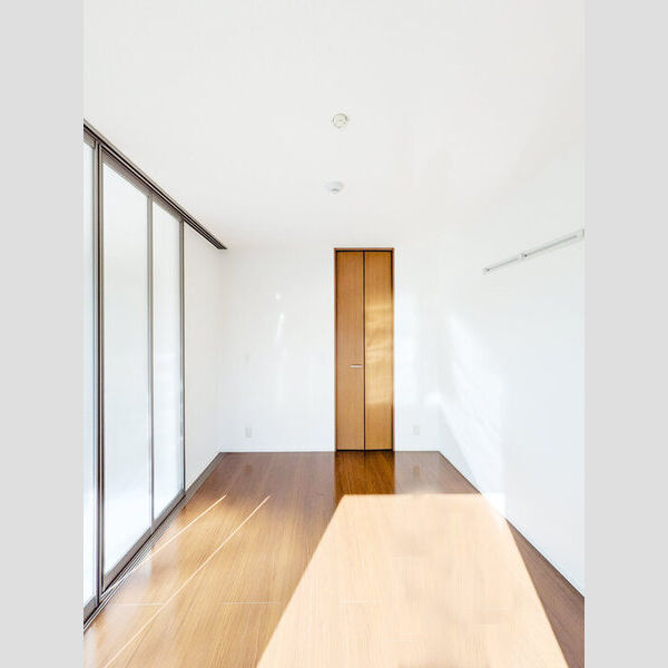 エルミタージュ・アン203号室 洋室