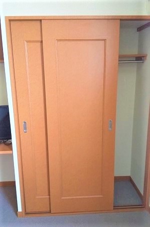 レオパレスレヴ　メゾン 内観