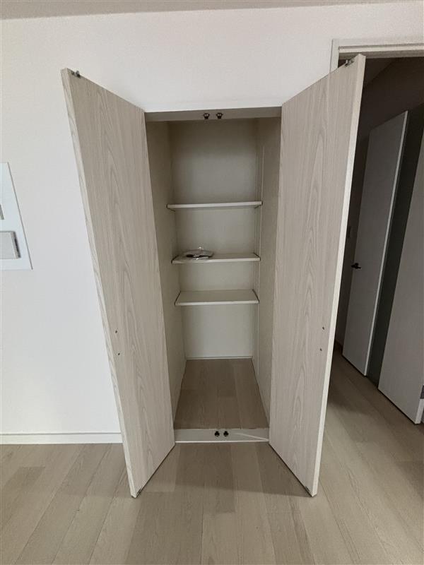 フィエスタ小作0308号室 リビングダイニングキッチン　収納