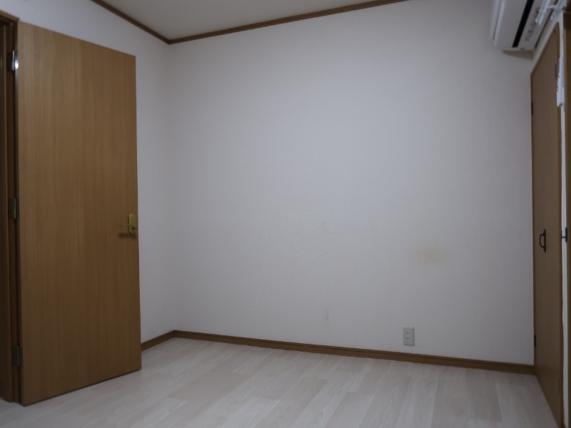 ファミール仲村D1階 リビング