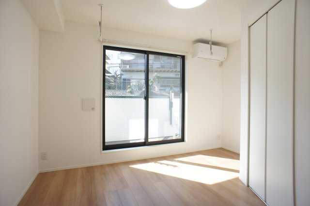 クオーレ田喜野井0303号室 使いやすい居間です