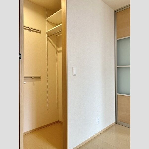 サニーフラット　W 収納