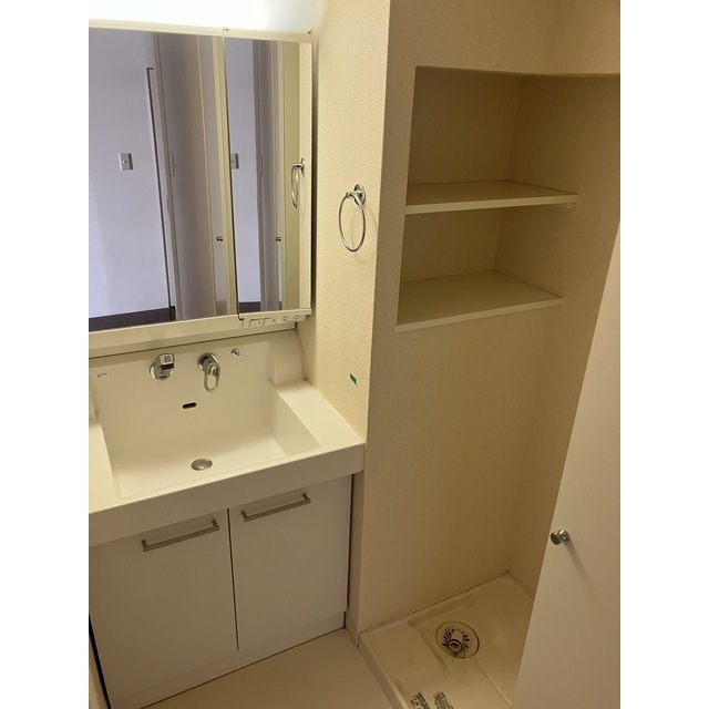 ラ・ステージ坂町0102号室 同建物別部屋の参考画像