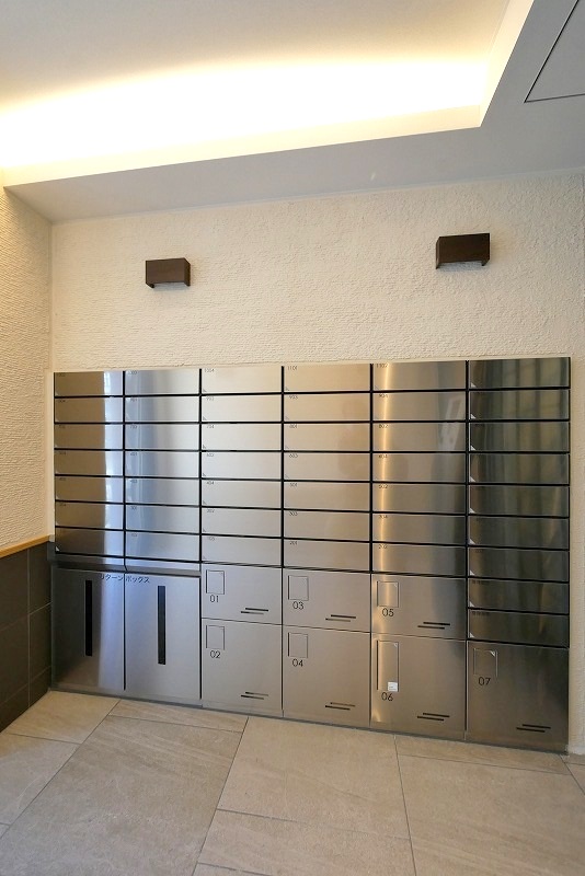 ハーモニーレジデンス横浜大通り公園EIRAKU5階 外観