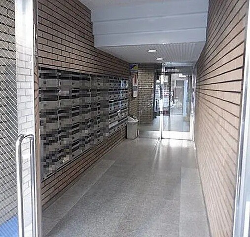 シルバープラザ白山10階 エントランス