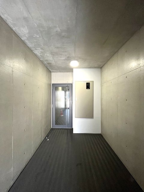 ＪＡＳＰＥＲ　Ｎｉｓｈｉｏｃｈｉａｉ3階 エントランス