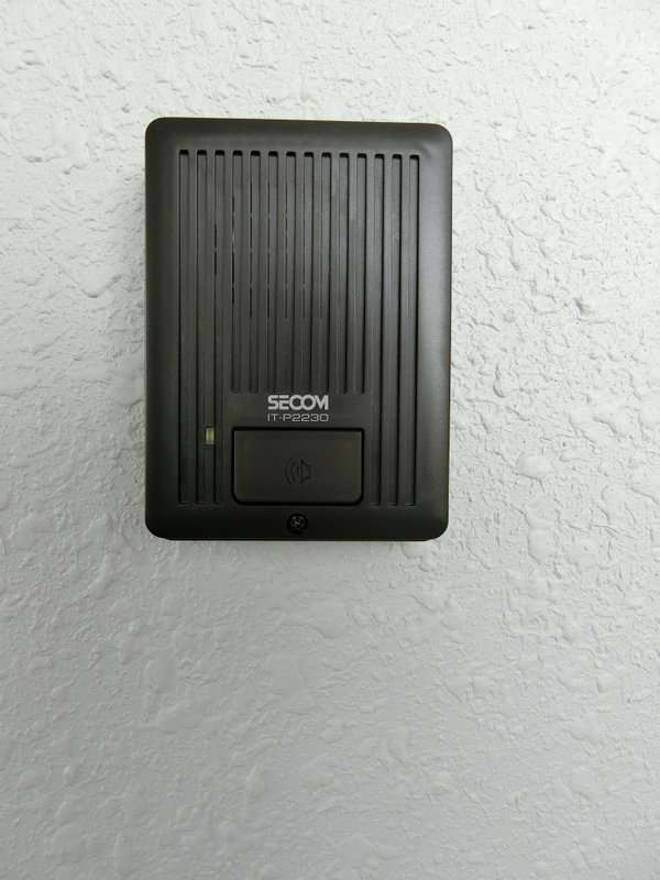 リブリ・神楽坂 玄関