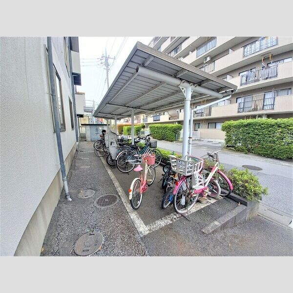 メゾンセピア　C 駐輪場