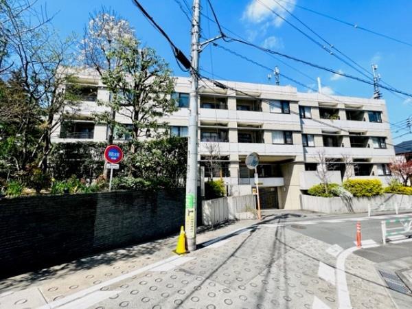 Ｂｒｉｌｌｉａ　ｉｓｔ　代々木上原2階 外観