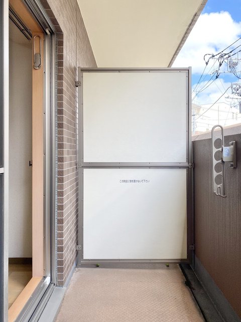 クロシェット綱島 広めのバルコニーで洗濯物も沢山干せます