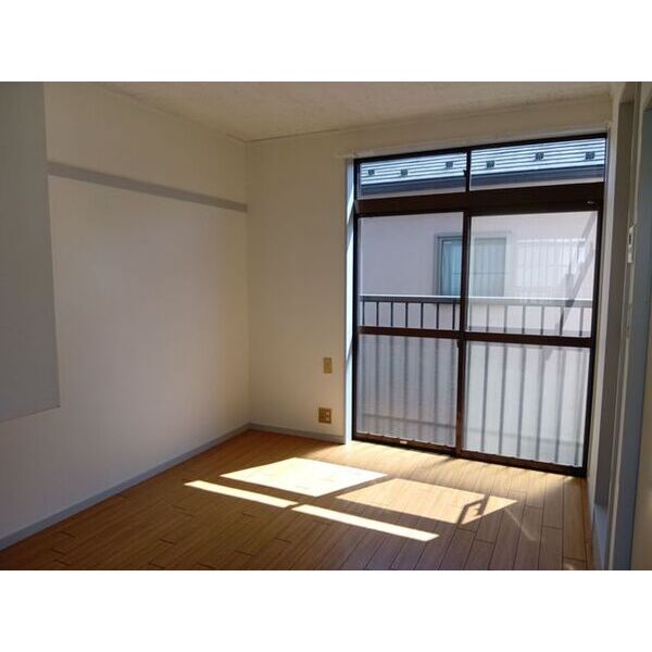 泉町ハイツ リビング