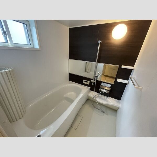 メゾン ラフィネ 浴室