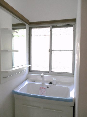 緑区大椎町　白鳥戸建 洗面台