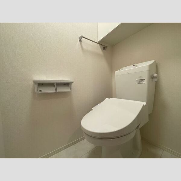 アヴァンス青井 温水洗浄暖房便座トイレ