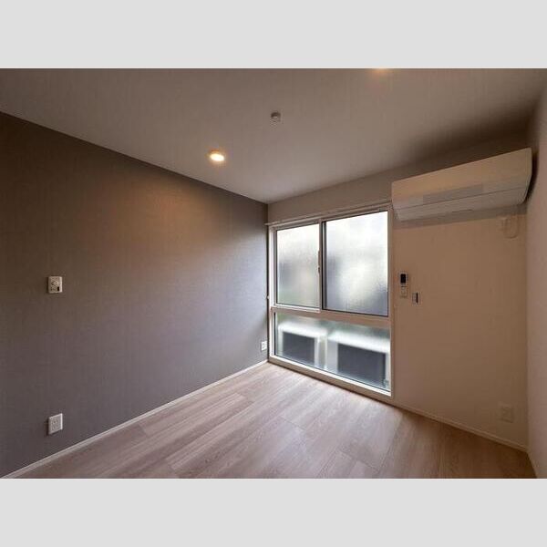 セレスティア南花畑Ⅲ105号室 洋室