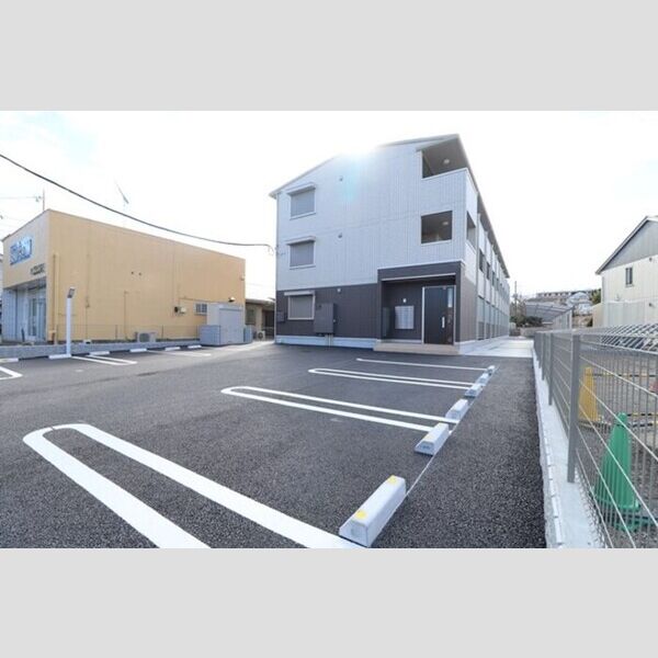 D-room Flower 駐車場