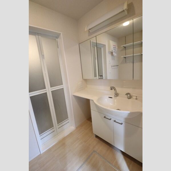 ジョワイユ 洗髪洗面化粧台