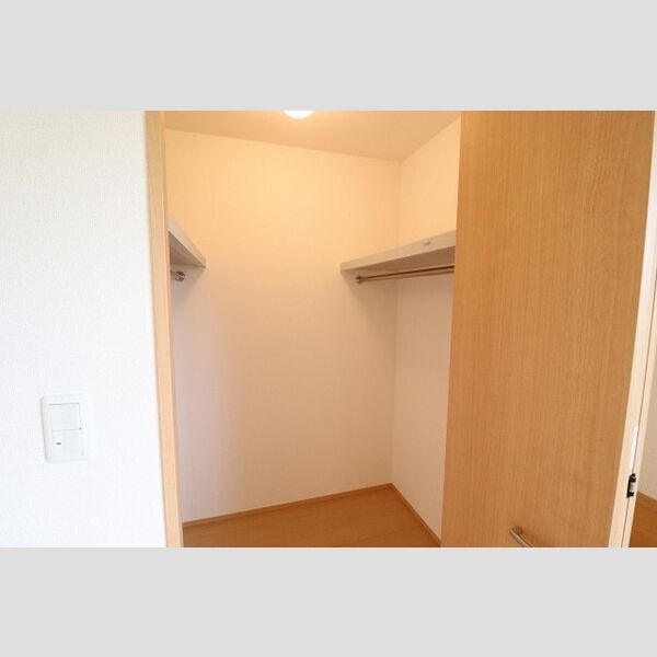 ウィステリア　B ウォークインクローゼット