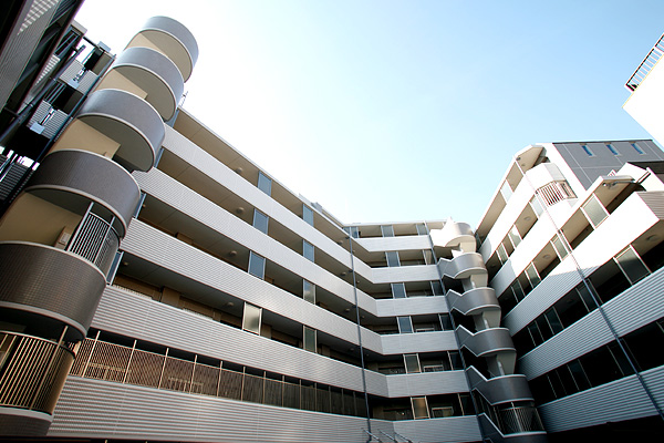 レジディア祐天寺 外観