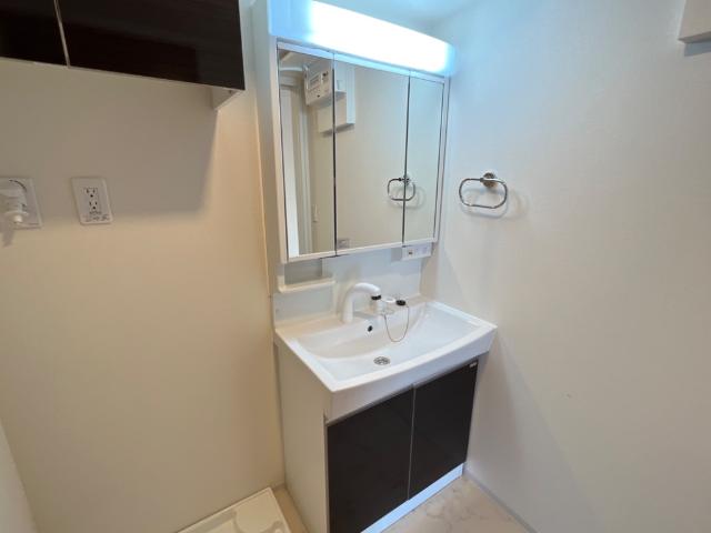 フロレゾン柏～Floraison Kashiwa～ 洗髪洗面化粧台