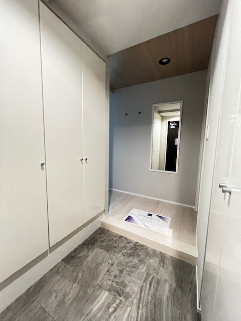 レジディアタワー目黒不動前7階 玄関