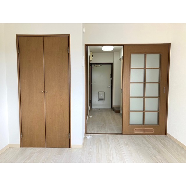 メゾン榎木町301号室 洋室