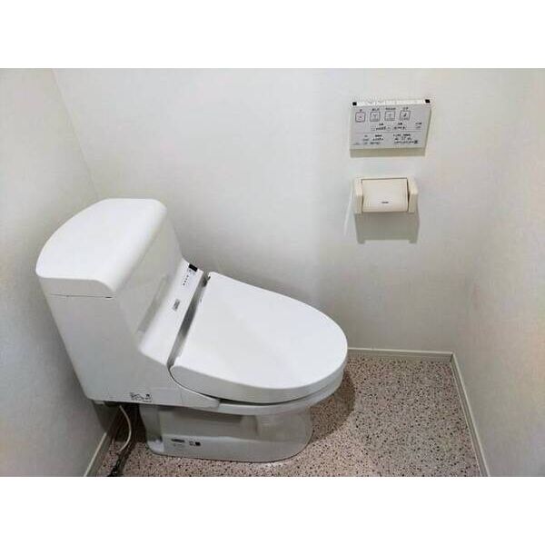 Precious　Earth　稲毛区稲毛0303号室 トイレ