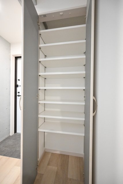 ＥＳ－Ｇｒａｎｄｅ文京白山4階 収納