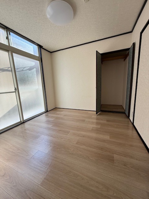 嵯峨野ハイツ2階 リビング