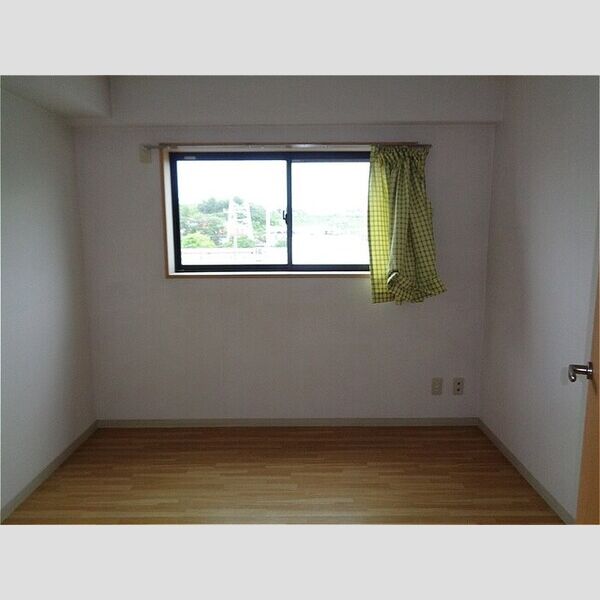 カーサフィオーレ405号室 洋室