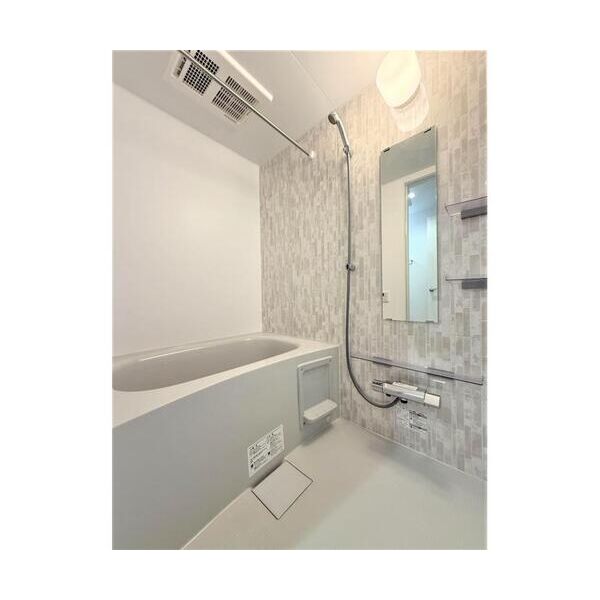 LUGEND大宮203号室 お風呂