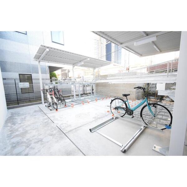 ジオエント中野202号室 駐車場