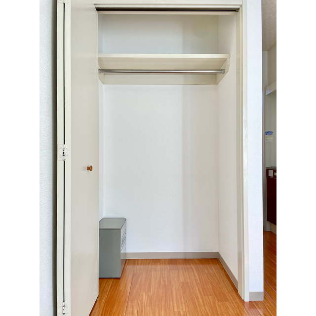 ガーデンハイツ新横浜201号室 ☆クローゼット