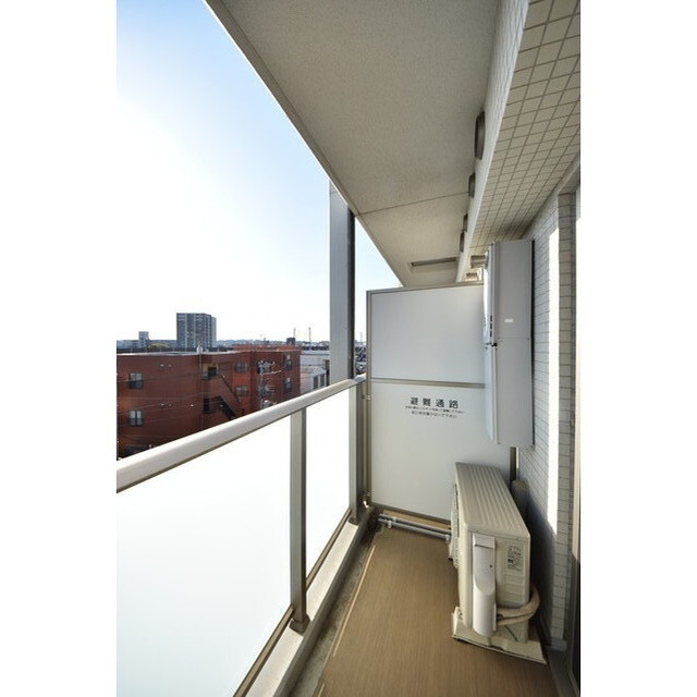 Court Blanche0504号室 内観