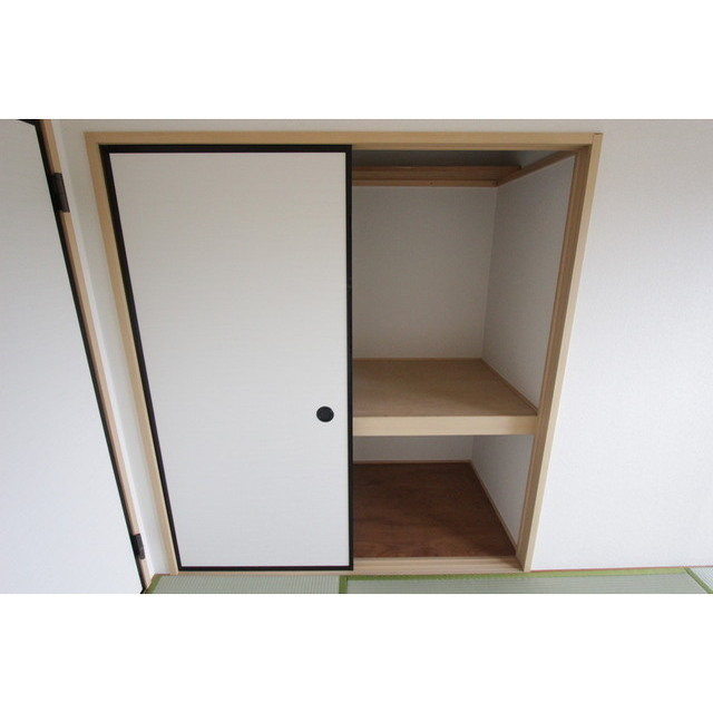 ウィスタリアⅡ303号室 ※404号室の写真です