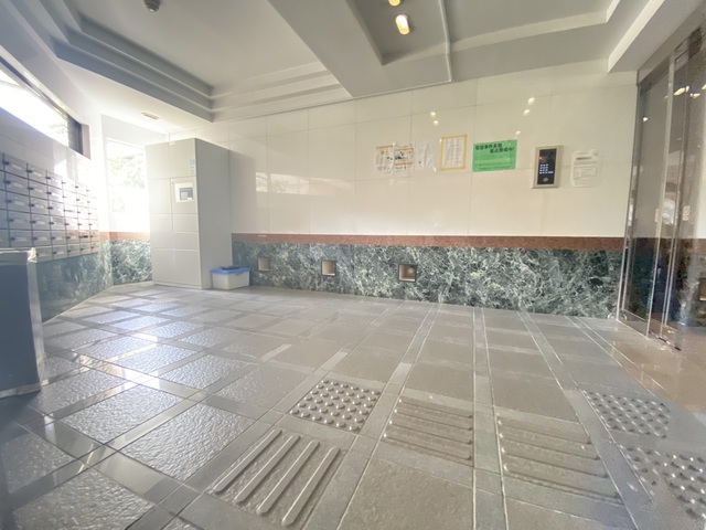 グランジュール南常盤台0407号室 ロビー