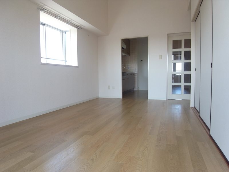 コーポレート相模原富士見5階 内観