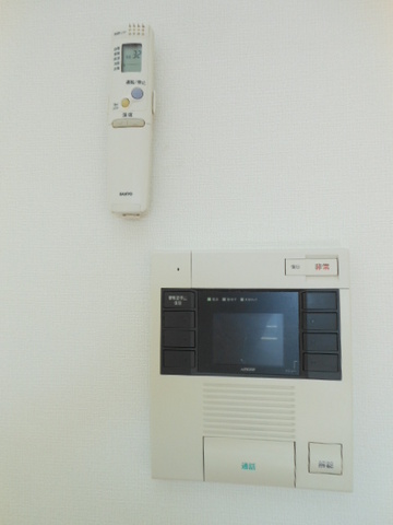 ガラ・ステーション木場9階 テレビモニター付インターフォン